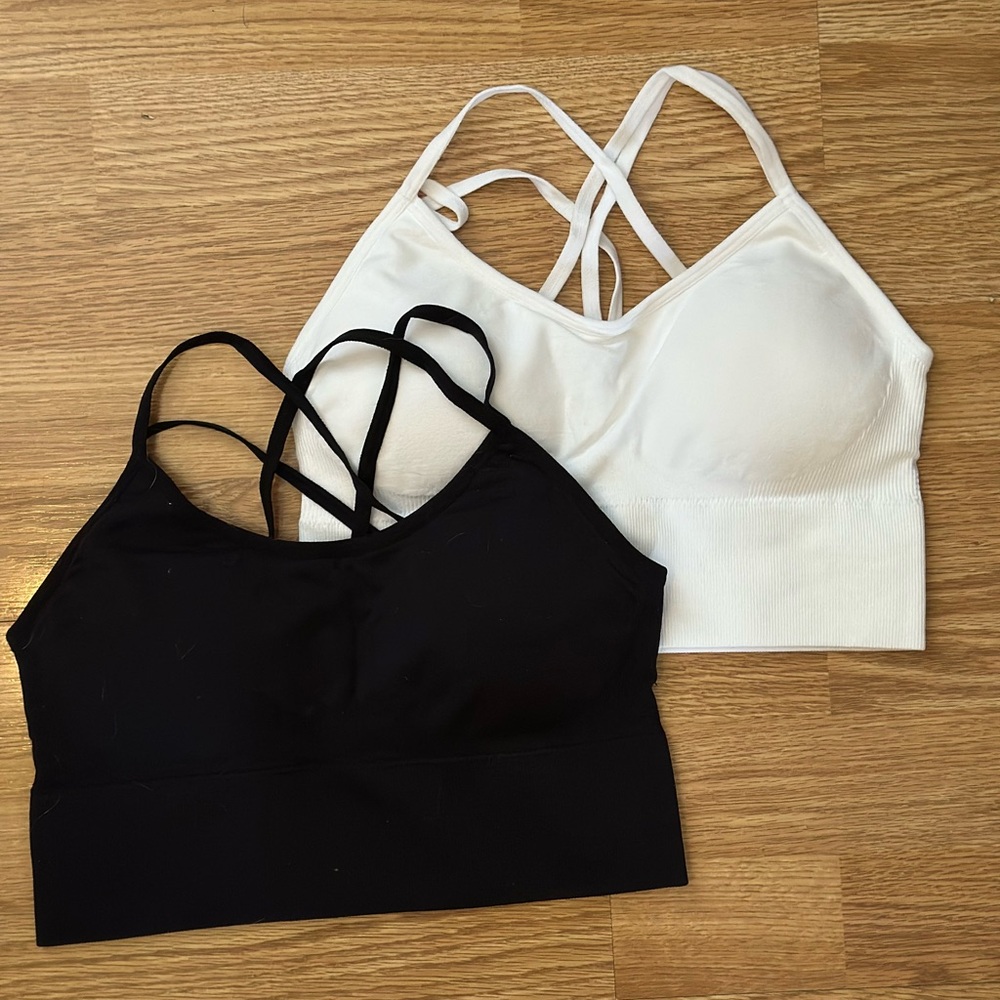 Black and White Strappy Sports Bras